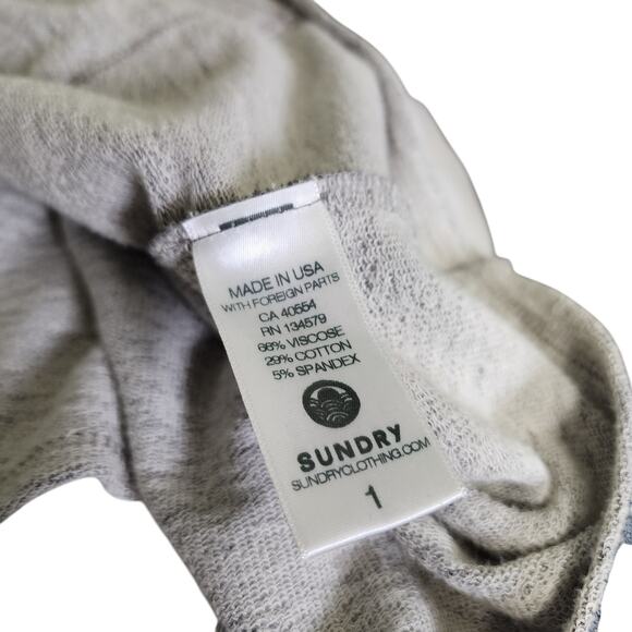 SUNDRY Womens Camo Crop Hoodie Size Small Multicolor Camo Stretchy Comfy Cozy - Picture 7 of 10